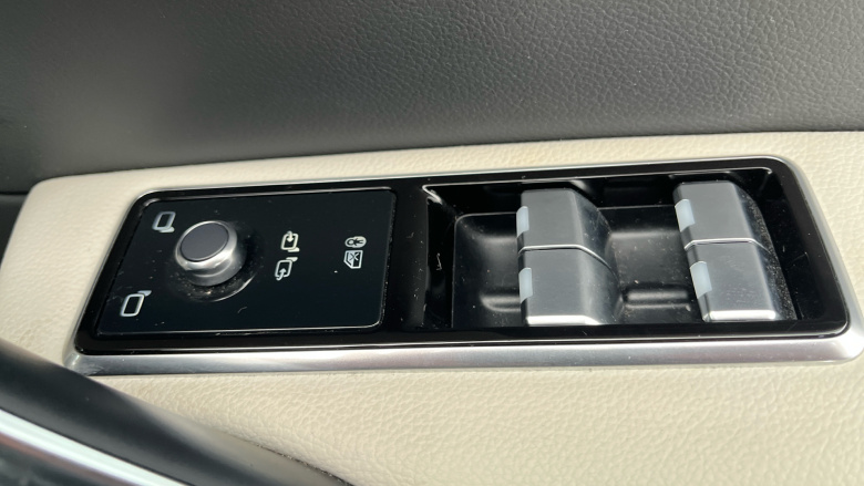 Jaguar F-Pace 2.0 D200 R-Dynamic S 5dr Auto AWD Diesel Estate